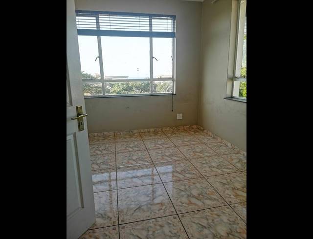 3 BEDROOM APARTMENT FOR SALE IN WINDERMERE